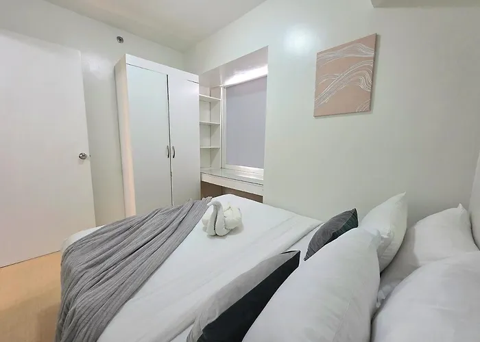 1014t2 Avida Towers It Park 2br Unit With 2cr & 2tv Apartment *